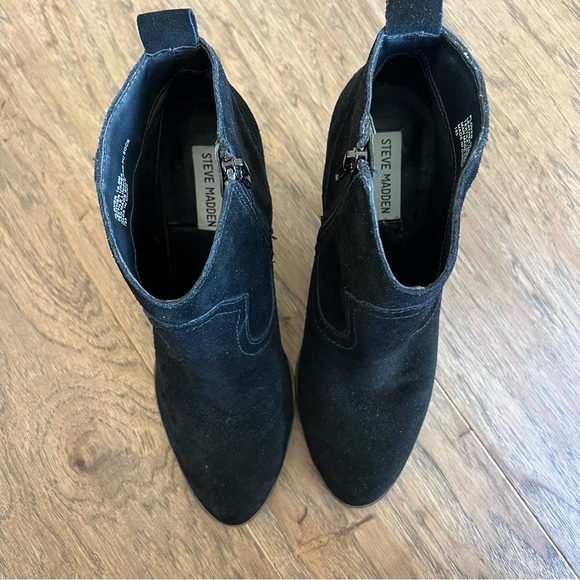 Steve Madden Black Western Heeled Booties, Size 10 - Picture 5 of 7
